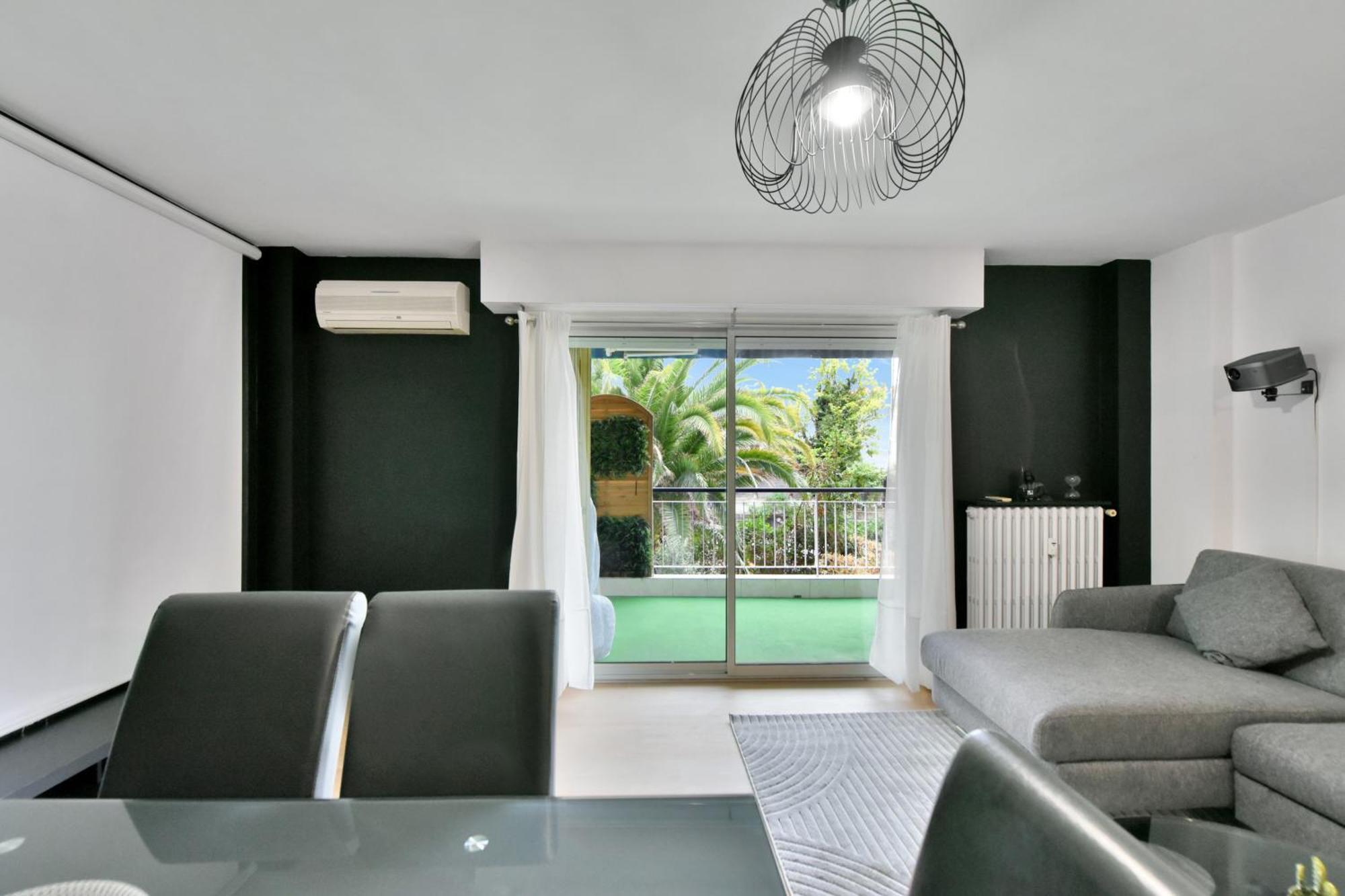 Le Sun Valley - Videoprojecteur Et Terrasse Zen Cannes Exterior foto